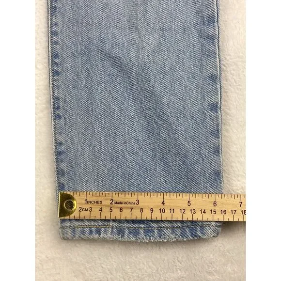 Levi's Womens 501 Jeans‎ Button Fly Distressed Light Wash Size 26x26 - Picture 9 of 15